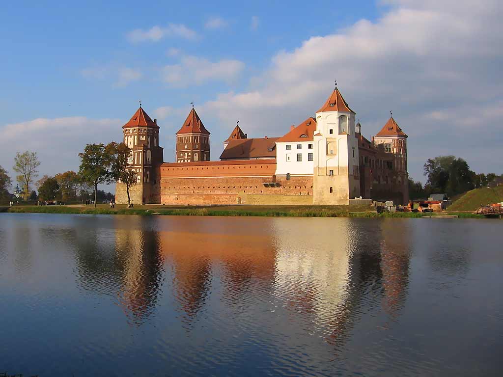 Беларусь страна замков